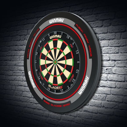 Winmau Advance Black/Red Surround